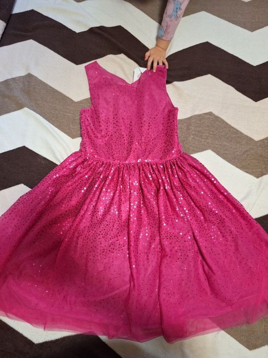 De vânzare rochiță H&M cu paiete