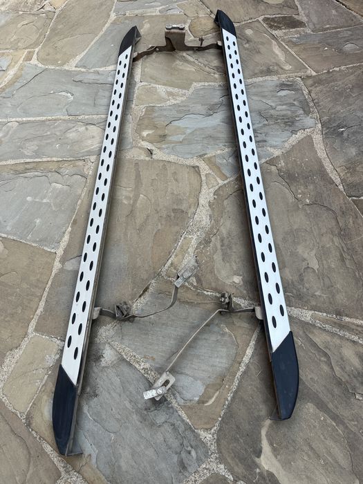 Странични степенки за Ситроен Берлинго  и Пежо