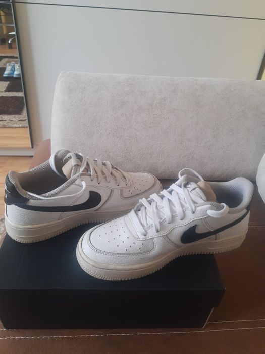 Adidasi nike originali