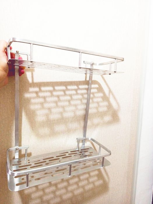 Полка в ванную комнату