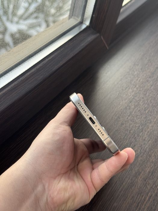 Продаю Iphone 15 Pro Max EAC 512 GB