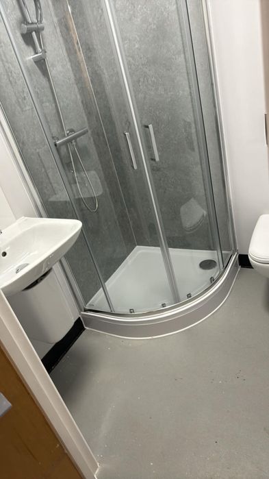 Ofer servicii de curățenie