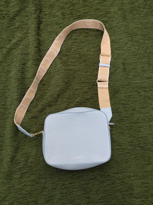 Vând geanta piele Coccinelle originala!