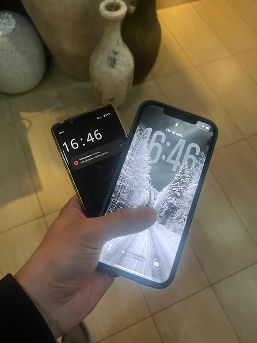 Iphone 12 pro max+Sony Xperia 5 mark 4