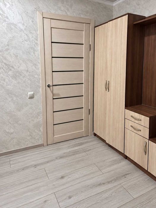 Продам 2-комн квартиру р-н 8 школы