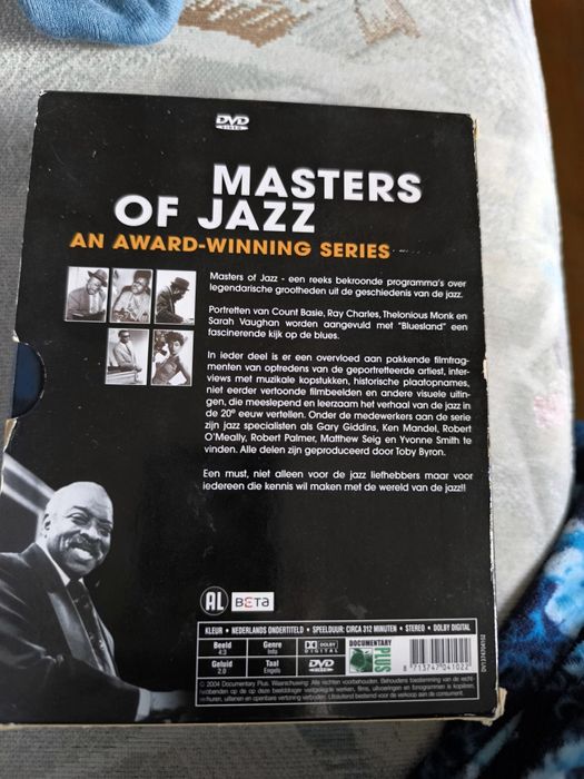 Музикален бокс с 5 dvd jazz внос Холандия нов