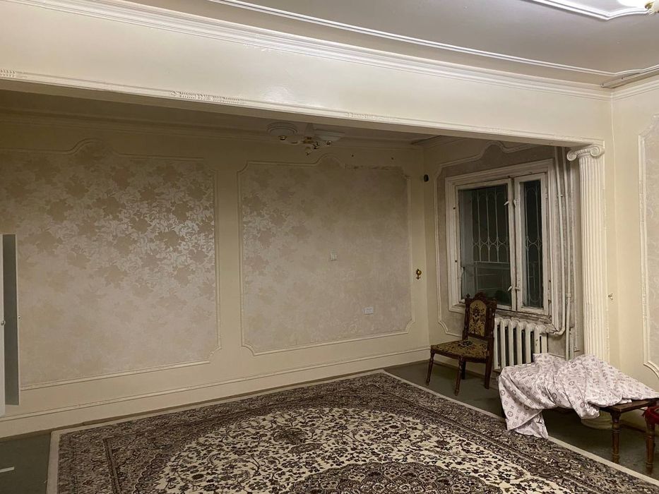 Продажа 4 комнатная квартира 92 кв.м.