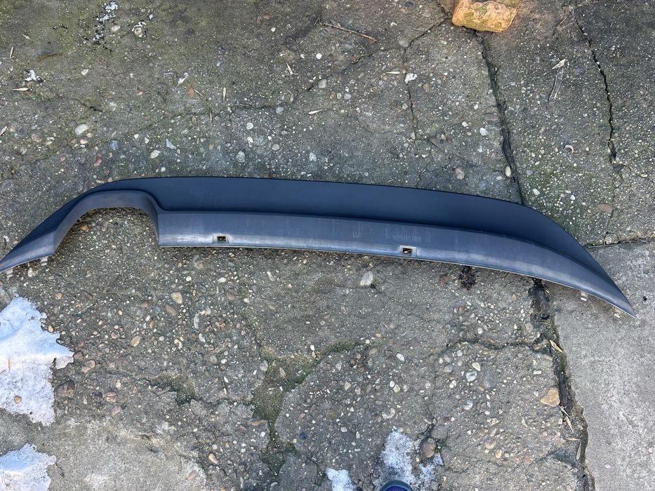 Дифузьор за задна броня VW Golf 7