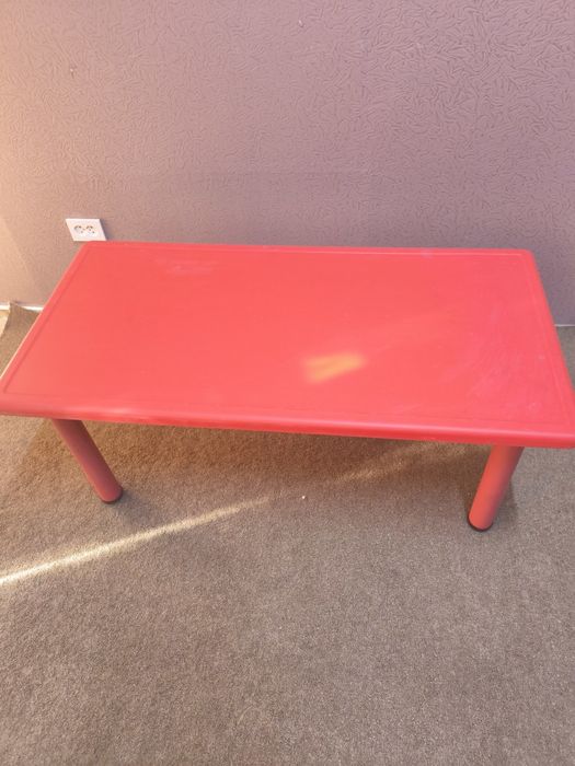 Столы детские со стульями