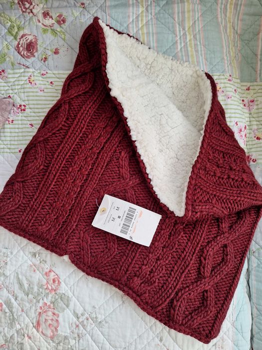 Топли шалове Oysho