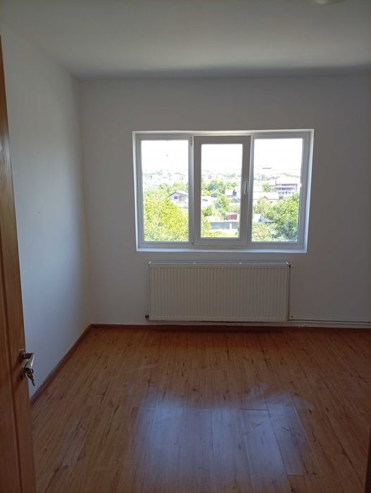 Vand Apartament 2 Camere Filiasi Zona Centrala Semidecomandat 60mp