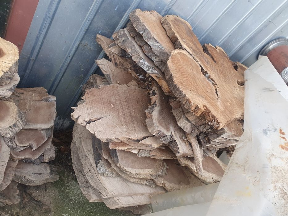 Lemn dud din rădacină