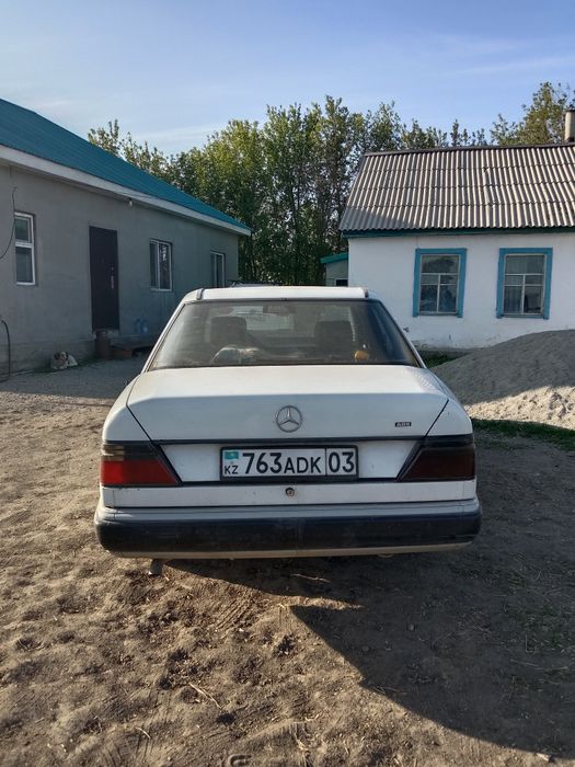 Продам Мерседес ешка, 124 кузов