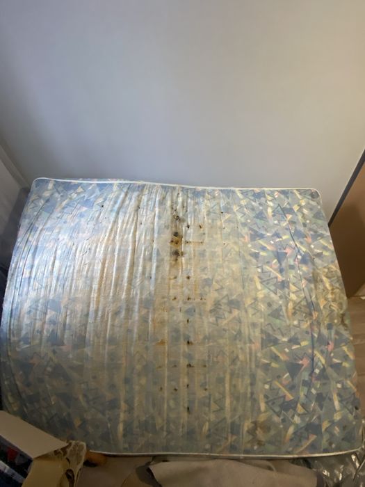 Отдам матрас бесплатно