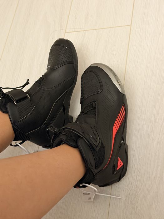Мотоботинки DAINESE