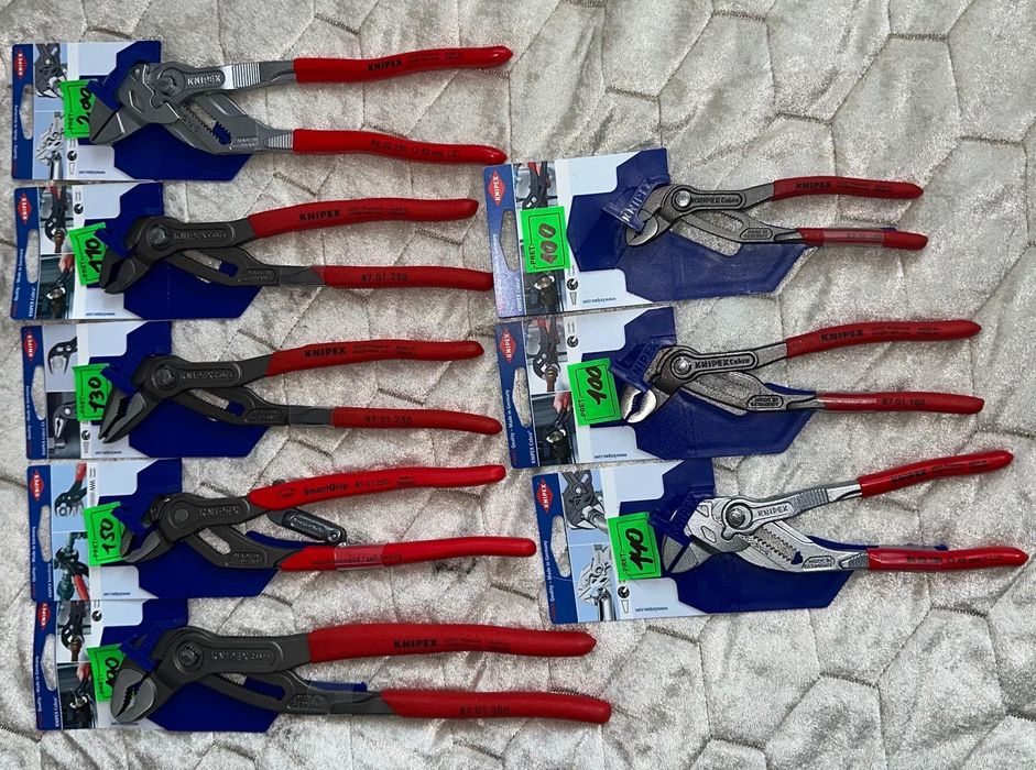 Knipex stoc limitat 85 01 250  la super preț