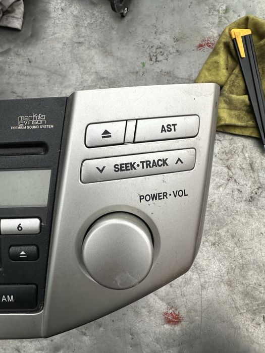 Радио Cd касетофон LEXUS RX RX400H MARK LEVINSON toyota mg8337