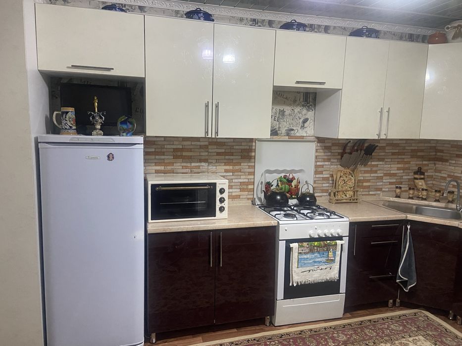 Кухонный гарнитур в хорошем качестве