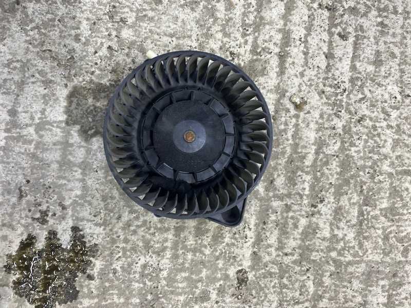 Мотор печки Audi A4 B6 B7