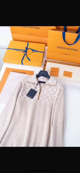 Louis Vittion кофта шерсть 100