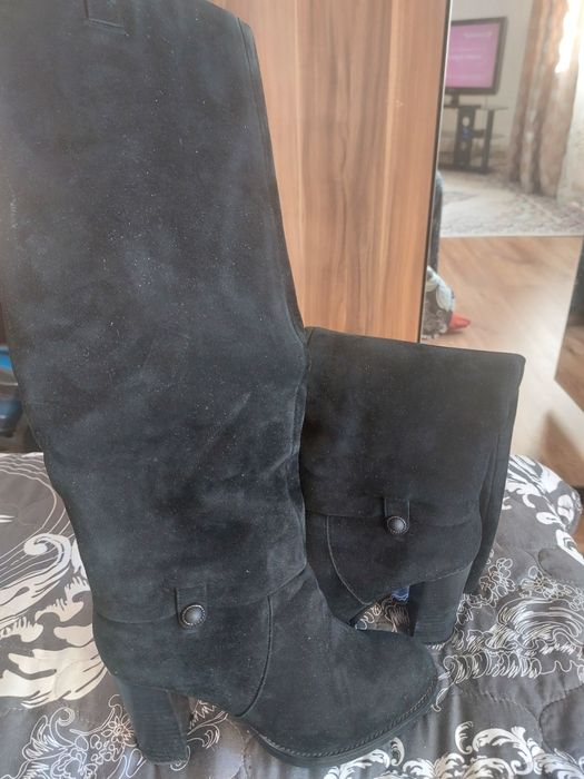 Продам ботильоны новые р-р 37