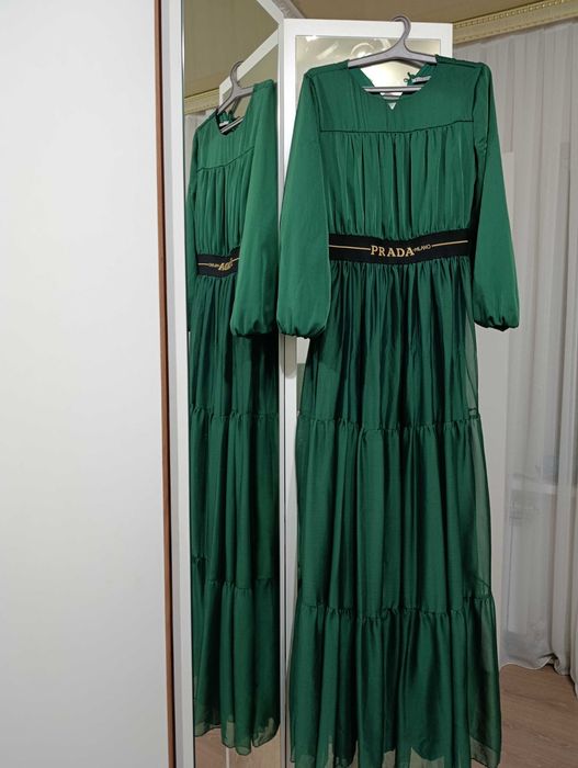 Продам платья Турция