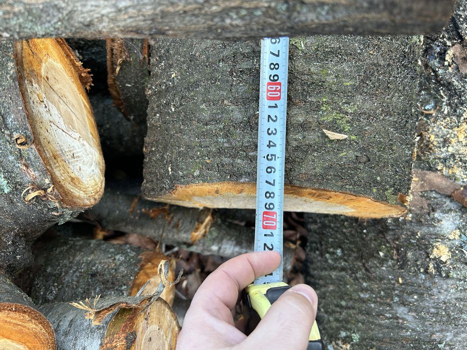 Черешов дървен материал