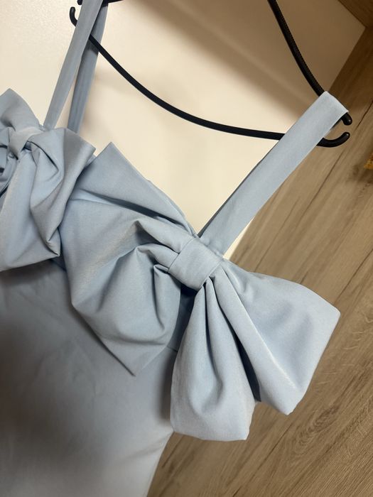 Zara рокля с пандели