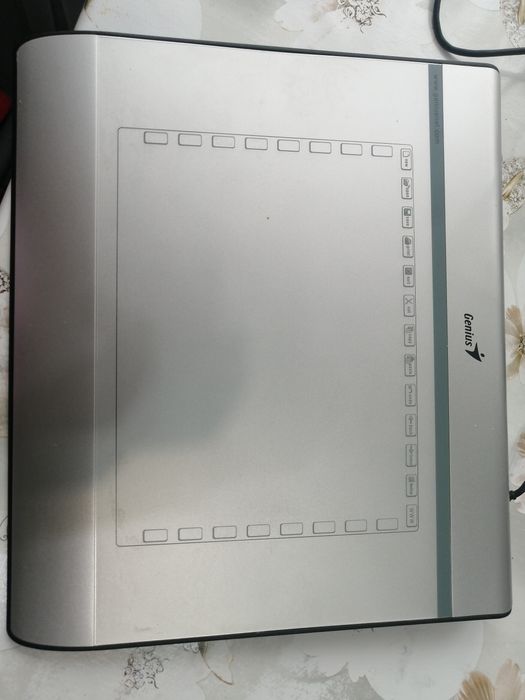 Графический планшет Genius