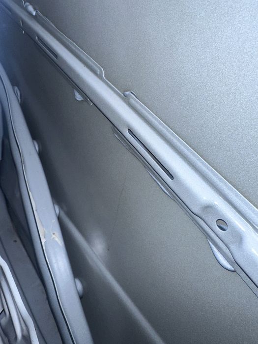 Cobalt 2025 noyabrda chiqqan moshina Eshiklari sotiladi