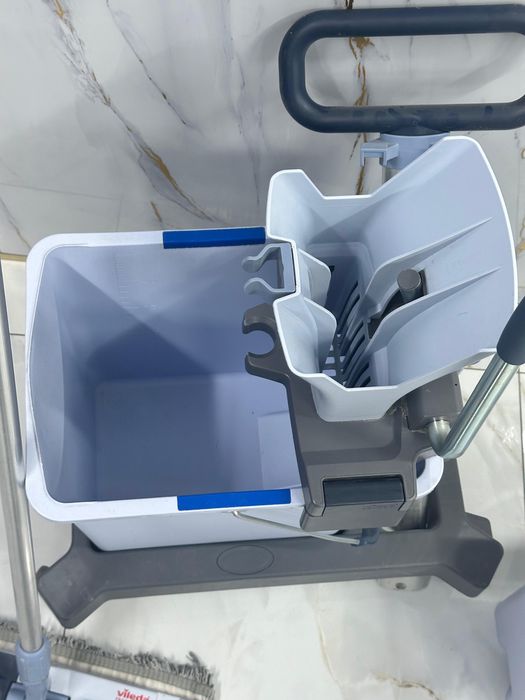 Набор для уборки Vileda Professional, двухведерный