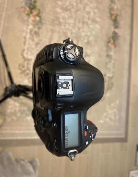 Nikon D4 shutter original