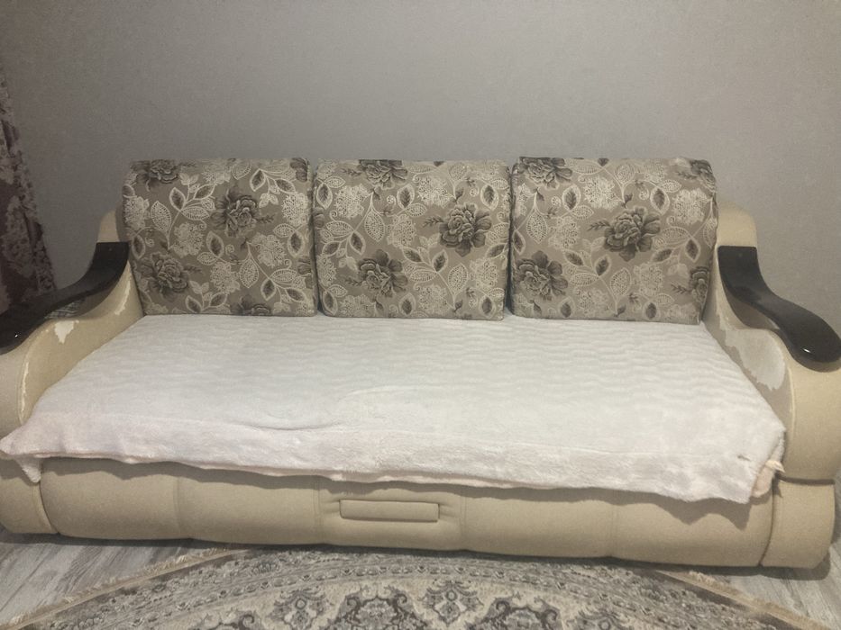 Продам диван. Диван сатылады
