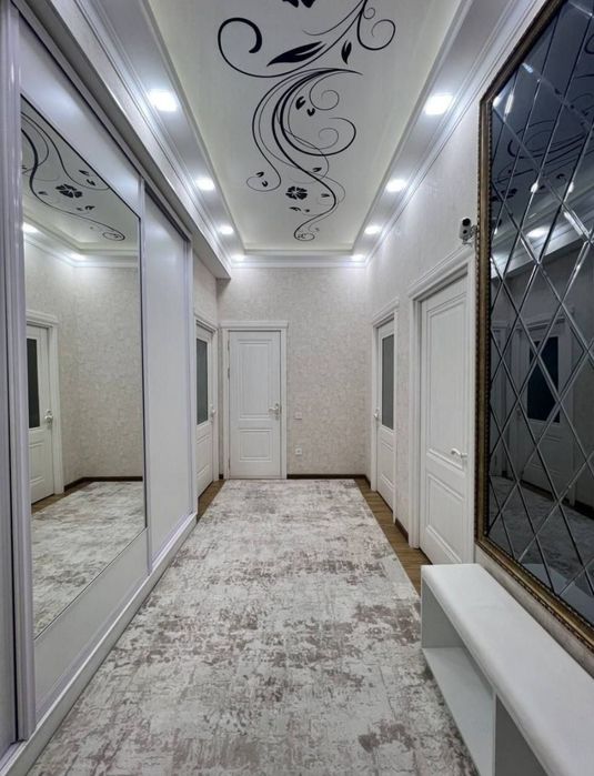 Продаётся 2/5/8 квартира в ЖК Parisien, улица Мукими, Яккасарайский р