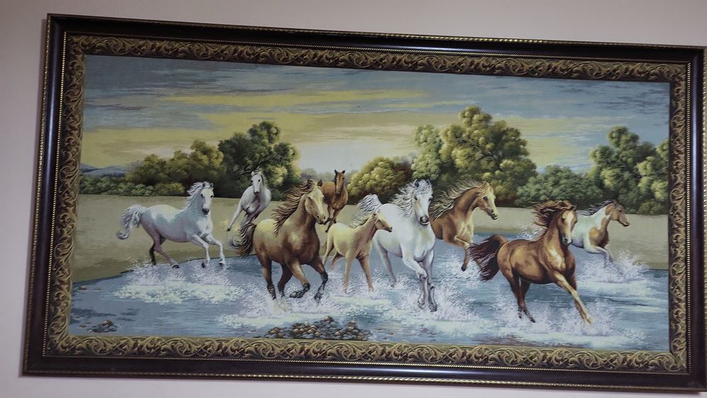 Картина шедевр не краска ,выбитые нити