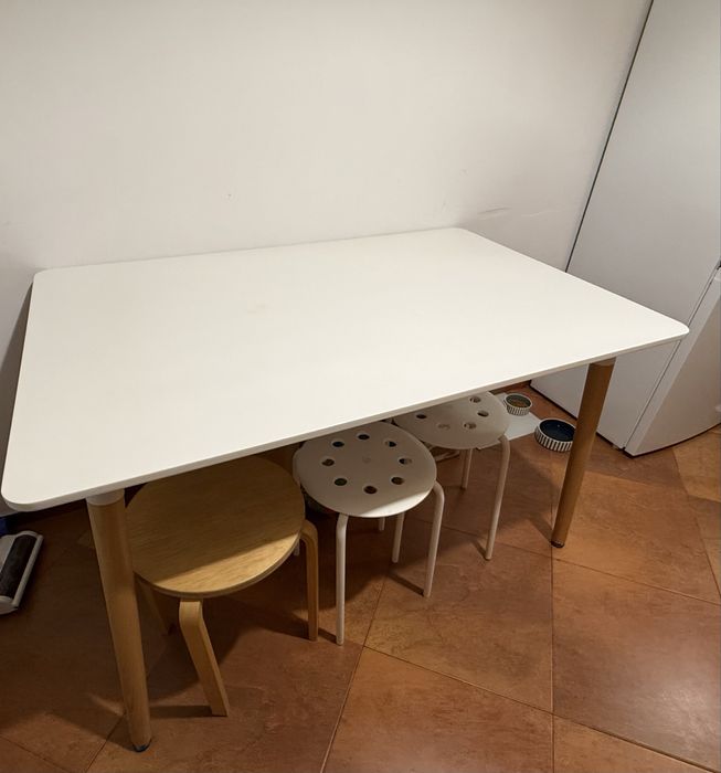 Masa bucatatie/dining