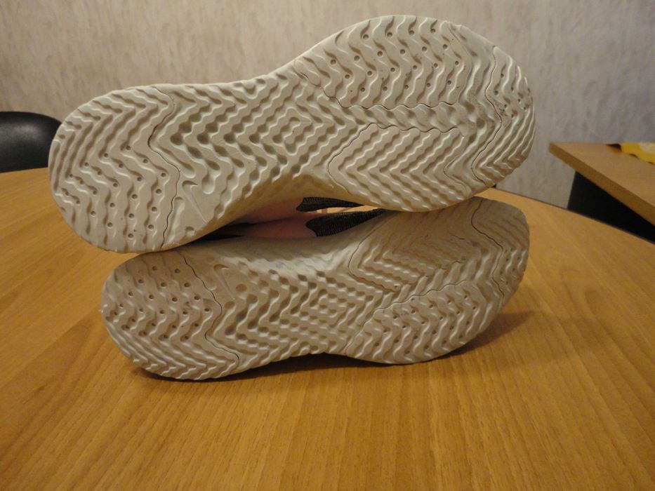 N39 Nike Odyssey/ластични дамски маратонки