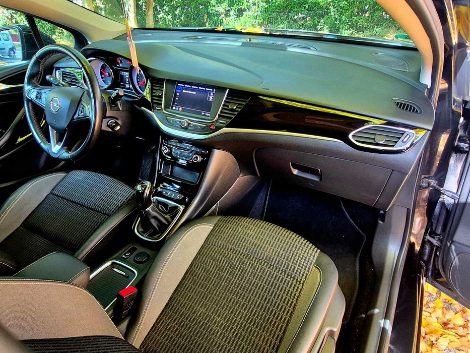 OPEL Astra 2020 — imagine 13