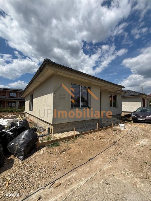 Casa Finisata La Albonceaplan Parter3 Dormitoare