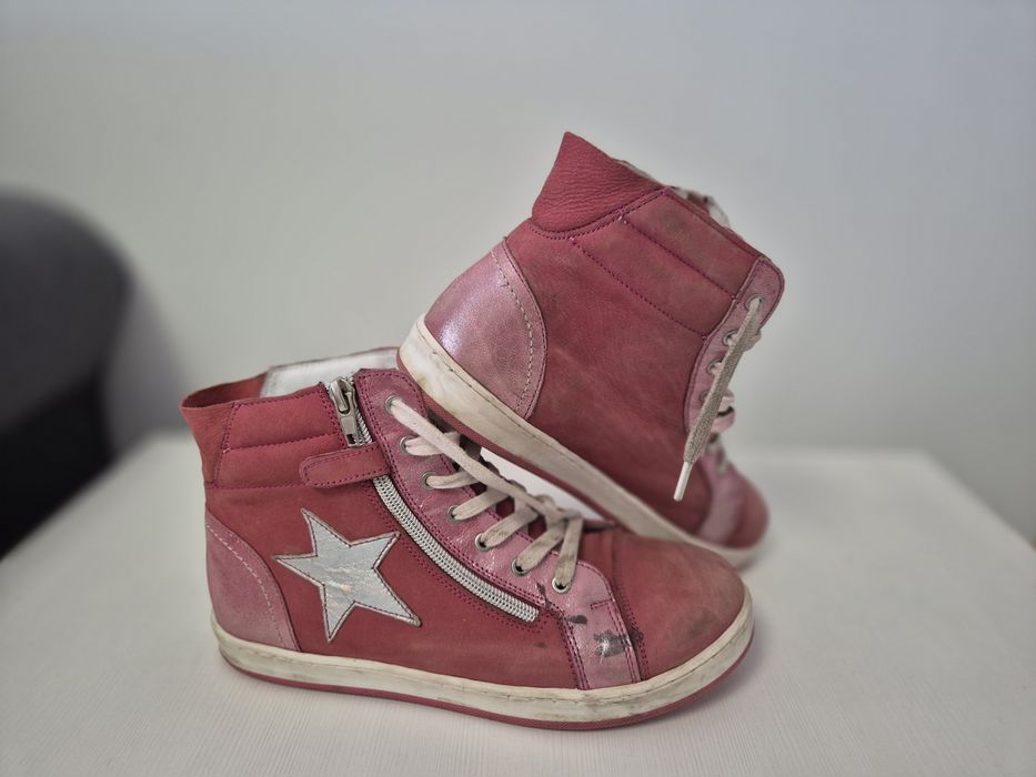 Ghete piele fete marimea 36 - Lasoki