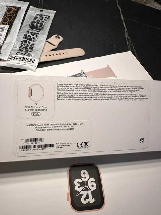 Apple Watch SE 40 mm, rose gold
Apple Watch SE 40 mm (Rose Gold)