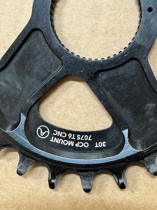 ROTOR Kapic алуминиеви курбели 175 мм + 2х плочи овални 30 и 34 зъбни