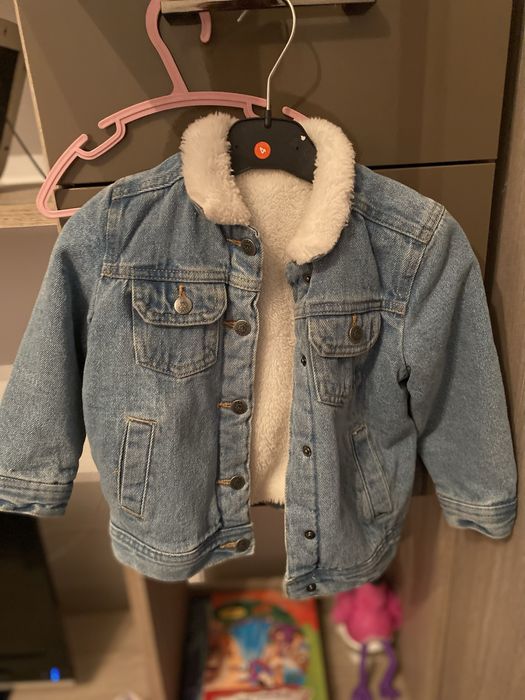 Vand jacheta de copii de iarna noua fara eticheta