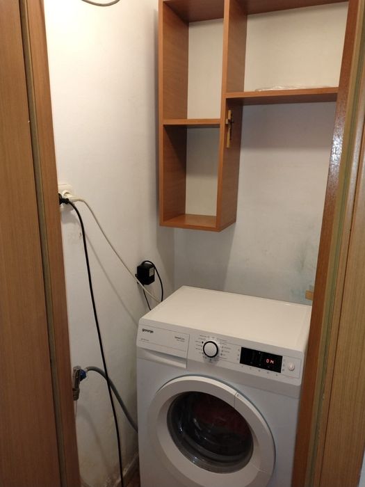 Inchiriez apartament. 2 camere, parter, piata Nord