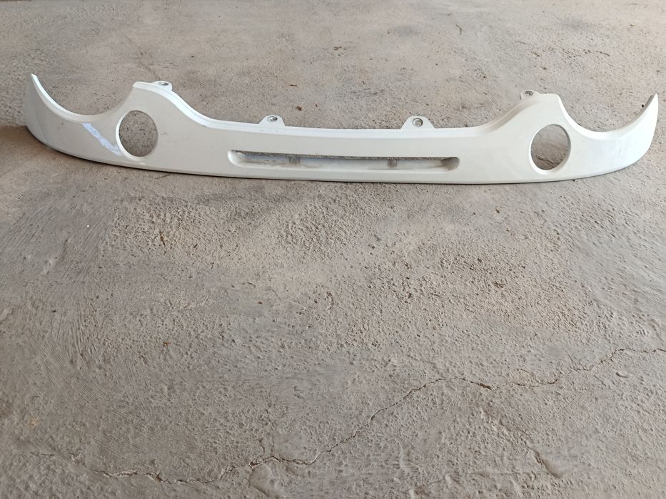 Matiz qosh holati yaxshi rangi oq