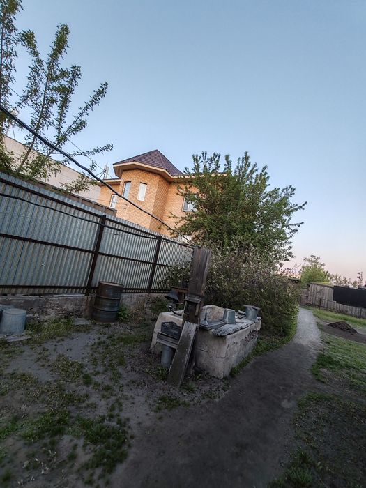 Продам дом в центре города