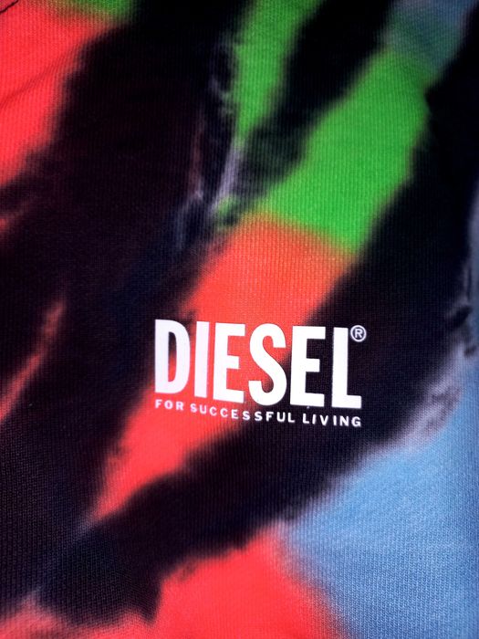 Суитшърт Diesel с къс ръкав