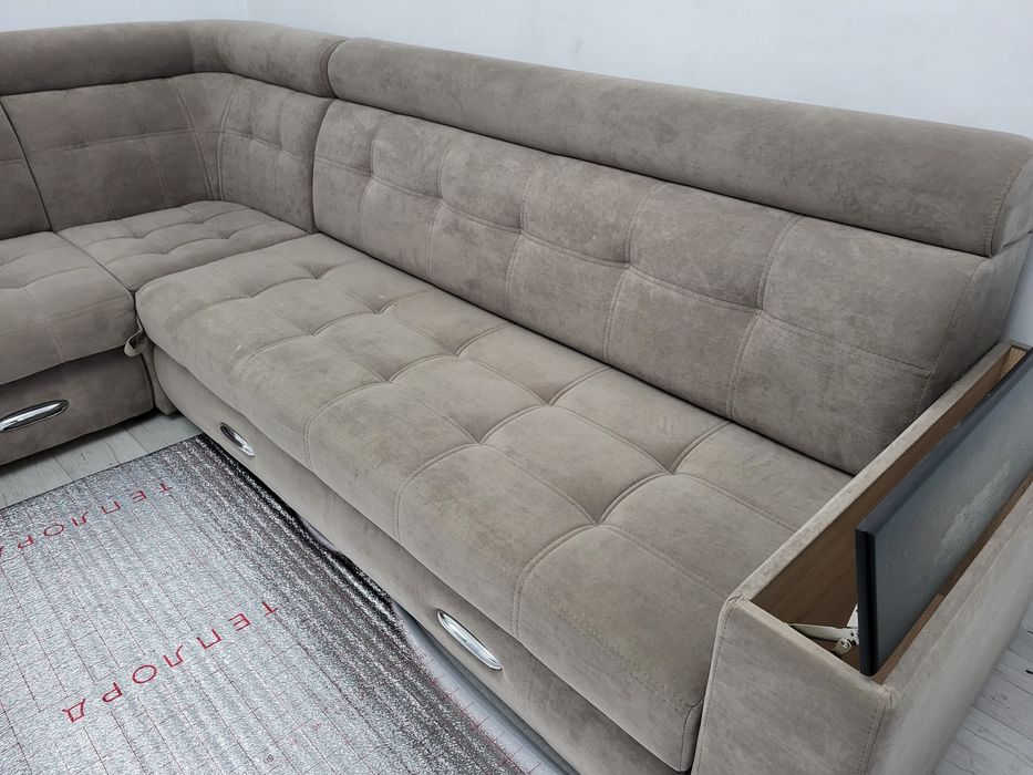 Продам диван угловой