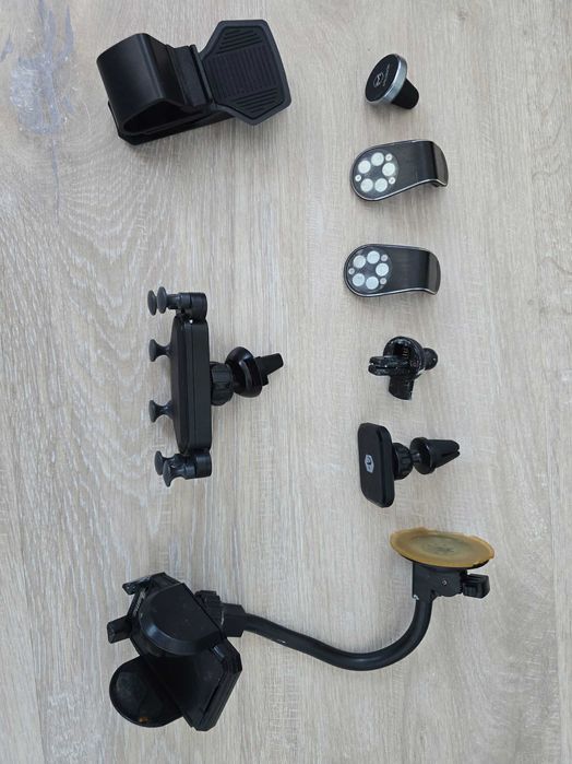 Suporturi Telefon Auto