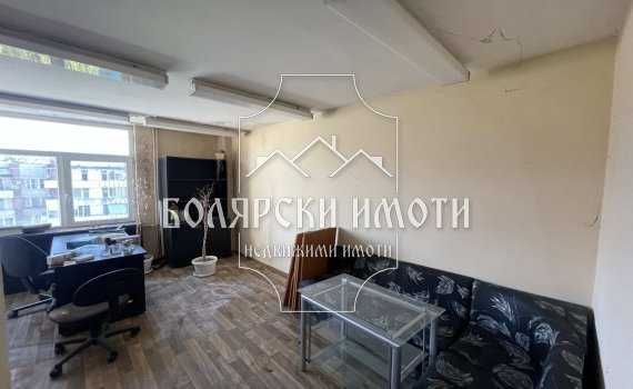Продава се Офис в Велико Търново, Център - 433 кв.м за 539 €/кв.м - Снимка #2